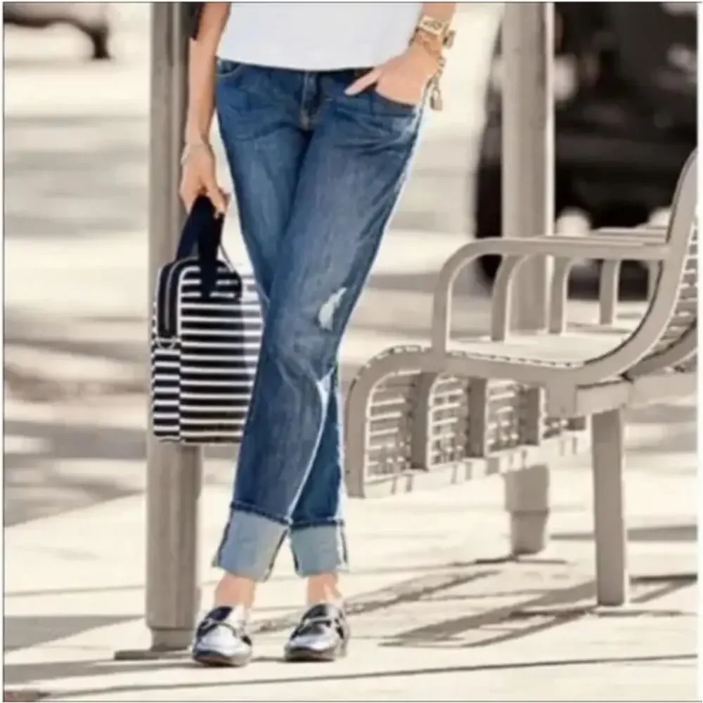 CAbi Jeans Mojave Slim Boyfriend 5165 Blue Low Rise Distressed Size 4 EUC - Picture 1 of 12